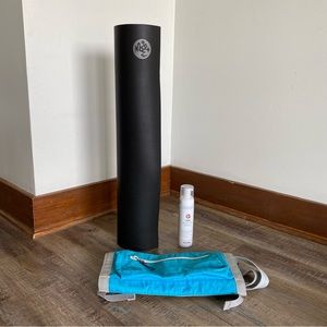 🔥Ultimate Hot Yoga Set🔥 Manduka GRP Mat